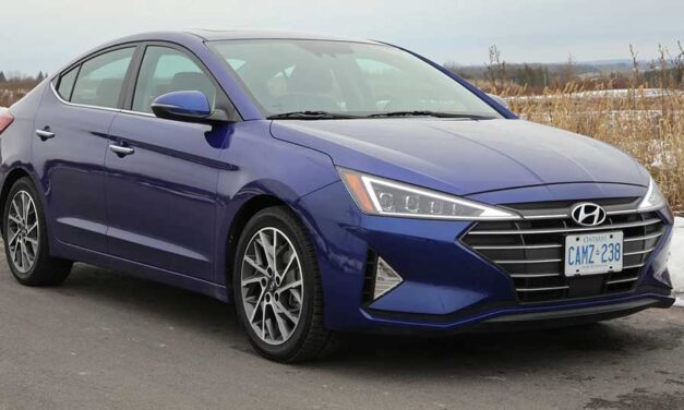 Buying a used 2020 Hyundai Elantra still makes plenty of sense